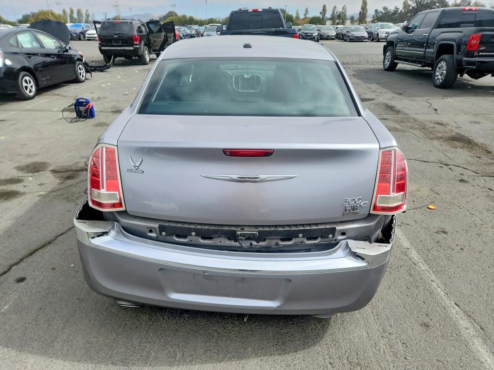 68641416 :رقم المزاد ، 2C3CCAEG8DH620777 vin ، 2013 Chrysler 300c مزاد بيع