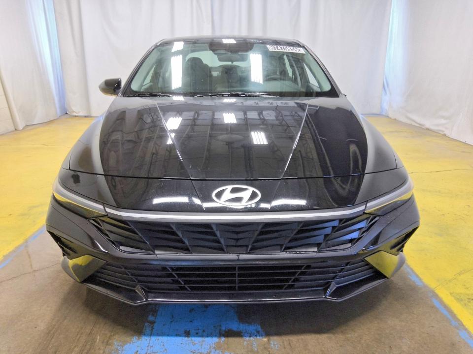 2026 Hyundai Elantra მანქანა იყიდება აუქციონზე, vin: KMHLL4DG5TU172259, აუქციონის ნომერი: 67475856