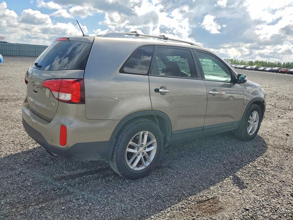 2015 Kia Sorento მანქანა იყიდება აუქციონზე, vin: 5XYKT3A69FG561174, აუქციონის ნომერი: 68154586