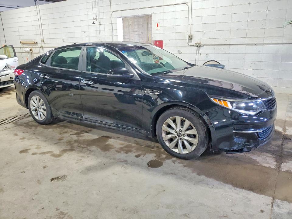 Продаж на аукціоні авто 2018 Kia Optima, vin: 5XXGT4L36JG258042, номер лоту: 69434816