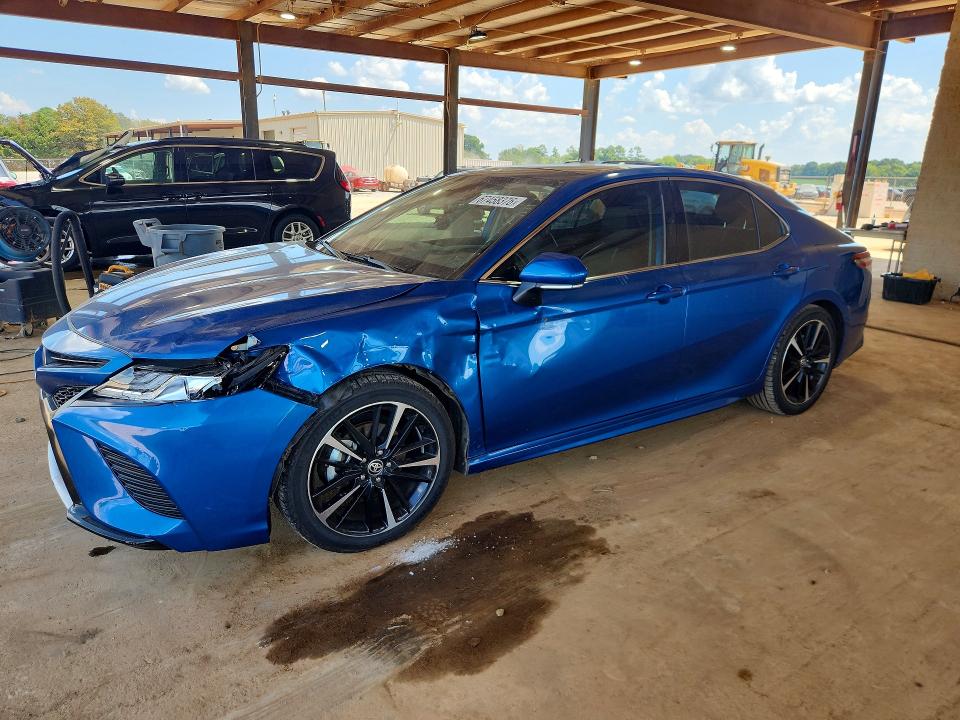 2020 Toyota Camry მანქანა იყიდება აუქციონზე, vin: 4T1K61AKXLU375030, აუქციონის ნომერი: 67458376