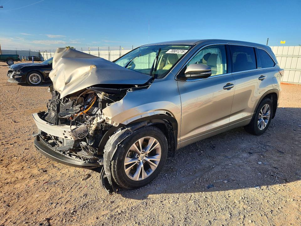 70881276 :رقم المزاد ، 5TDBKRFH3FS109076 vin ، 2015 Toyota Highlander مزاد بيع
