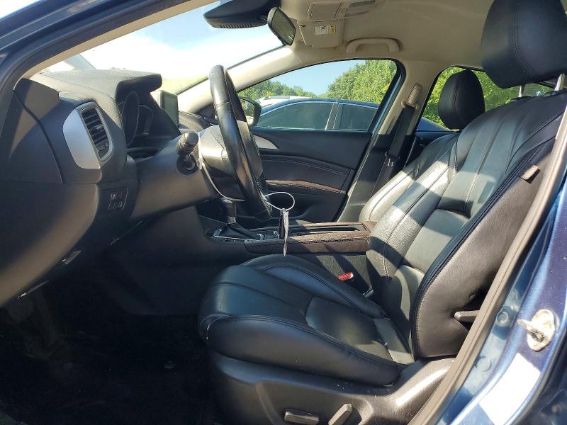 67332326 :رقم المزاد ، 3MZBN1V38JM252142 vin ، 2018 Mazda 3 مزاد بيع