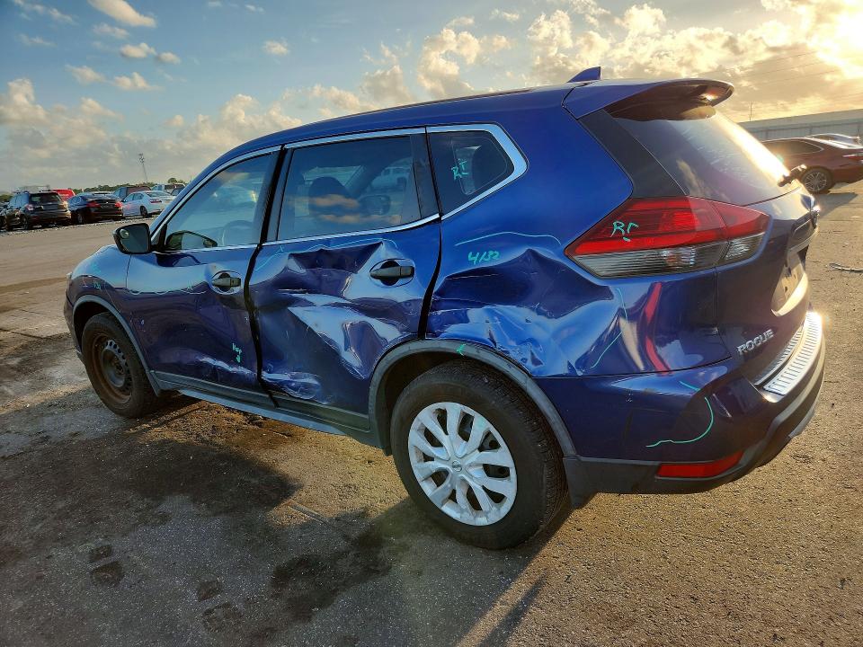 69104456 :رقم المزاد ، JN8AT2MT9HW137429 vin ، 2017 Nissan Rogue مزاد بيع