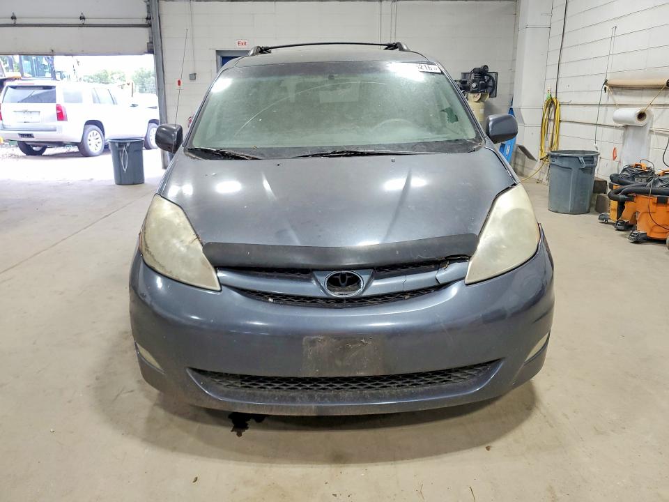 Продаж на аукціоні авто 2009 Toyota Sienna, vin: 5TDZK22C29S228421, номер лоту: 70656216