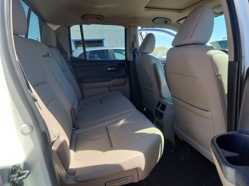 68826116 :رقم المزاد ، 5FPYK3F77HB019135 vin ، 2017 Honda Ridgeline مزاد بيع