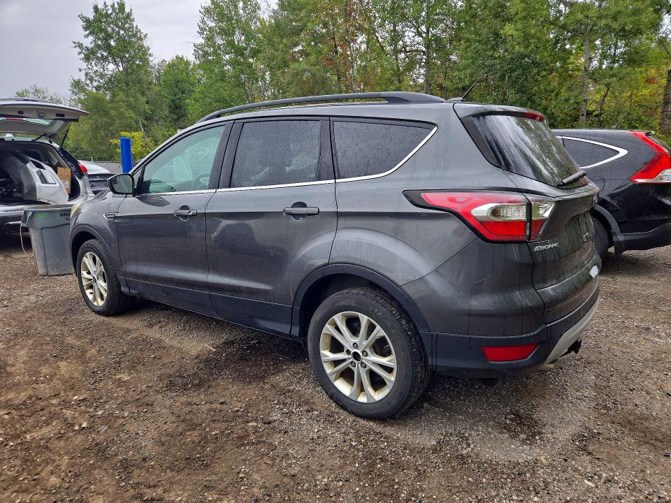 Продажа на аукционе авто 2017 Ford Escape, vin: 1FMCU9G96HUC15165, номер лота: 68771906