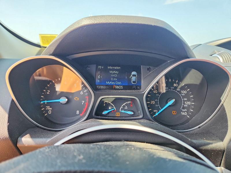 Продажа на аукционе авто 2017 Ford Escape, vin: 1FMCU9GD2HUA21236, номер лота: 68822826