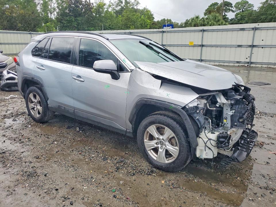 Продажа на аукционе авто 2021 Toyota Rav4, vin: 2T3W1RFV7MC128222, номер лота: 68252736