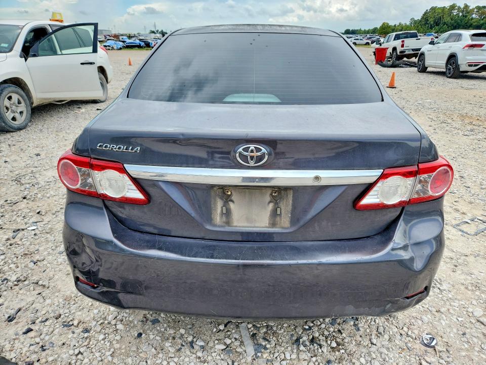 67995646 :رقم المزاد ، 5YFBU4EE6DP149324 vin ، 2013 Toyota Corolla مزاد بيع