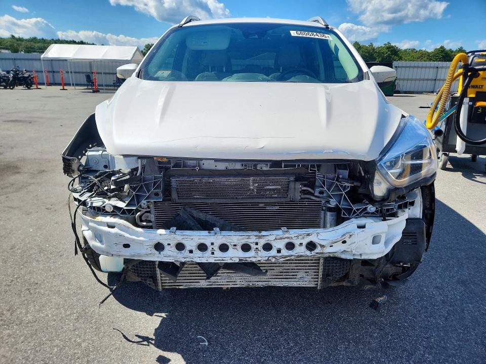 Продаж на аукціоні авто 2019 Ford Escape, vin: 1FMCU9J95KUA48586, номер лоту: 68068436