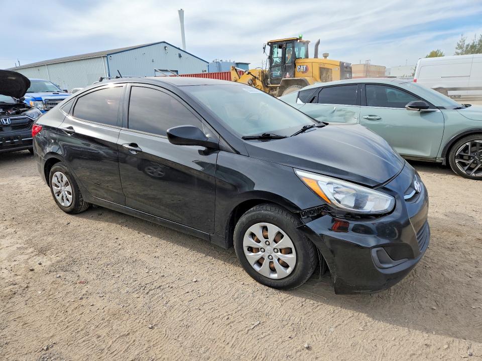 2015 Hyundai Accent მანქანა იყიდება აუქციონზე, vin: KMHCT4AE9FU806146, აუქციონის ნომერი: 68865936