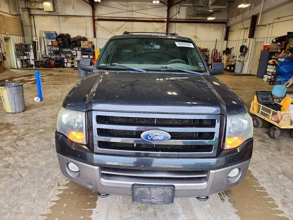 68800606 :رقم المزاد ، 1FMJU1J59BEF00927 vin ، 2011 Ford Expedition مزاد بيع