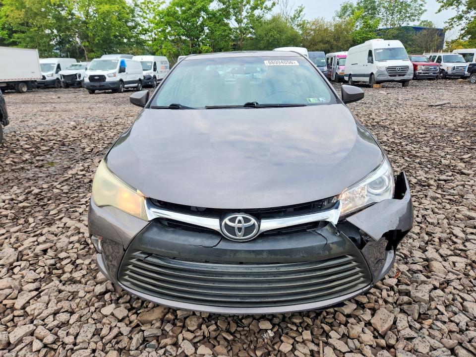 2016 Toyota Camry მანქანა იყიდება აუქციონზე, vin: 4T4BF1FK2GR537379, აუქციონის ნომერი: 66994056