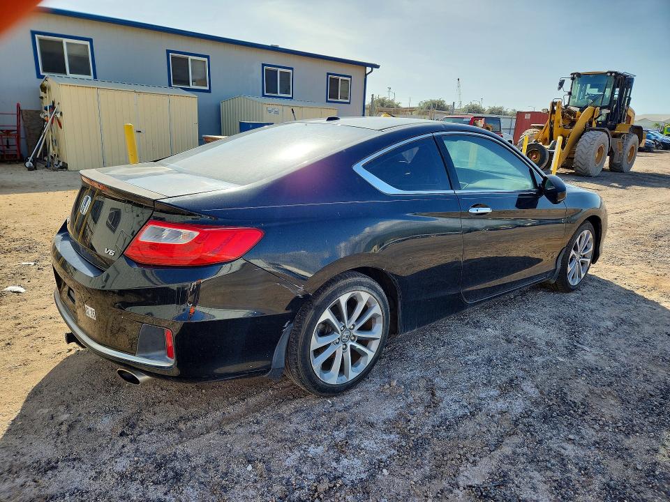 Aukcja sprzedaży 2015 Honda Accord, vin: 1HGCT2B88FA002540, numer aukcji: 67378586