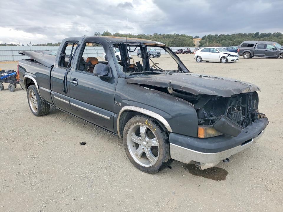 67540126 :رقم المزاد ، 2GCEC19V531412117 vin ، 2003 Chevrolet Silverado مزاد بيع