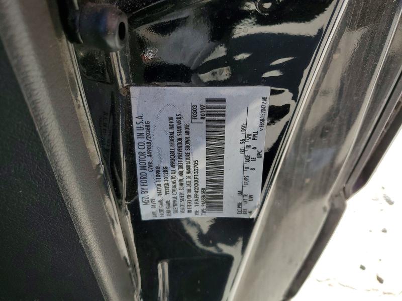 71219806 :رقم المزاد ، 1FAFP42XXXF132705 vin ، 1999 Ford Mustang مزاد بيع