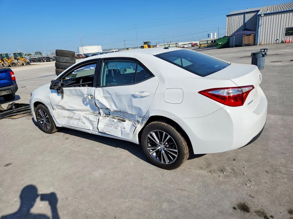 Продаж на аукціоні авто 2016 Toyota Corolla, vin: 5YFBURHE3GP379321, номер лоту: 69213116