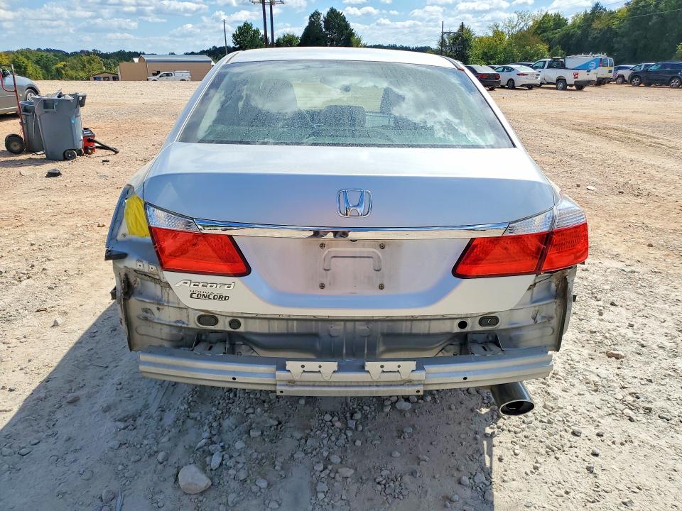70228876 :رقم المزاد ، 1HGCR2E31DA079486 vin ، 2013 Honda Accord مزاد بيع