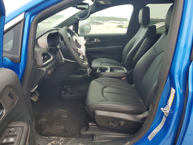 65910656 :رقم المزاد ، 2C4RC1BGXVR586881 vin ، 2027 Chrysler Pacifica مزاد بيع