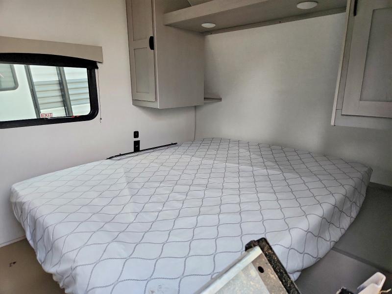 Auction sale of the 2026 Viking Trailer, vin: 5ZT2VWFC2TJ138876, lot number: 69201846