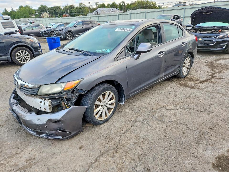 Auction sale of the 2012 Honda Civic, vin: 2HGFB2F89CH524679, lot number: 69995406