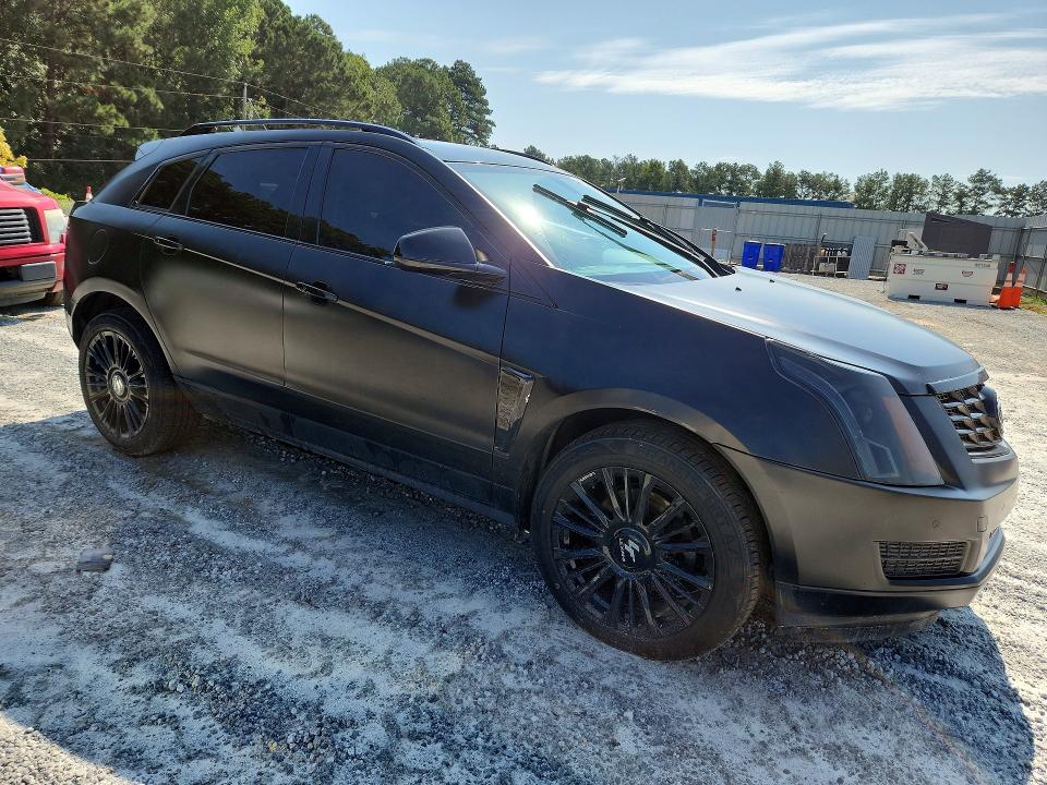 69701926 :رقم المزاد ، 3GYFNBE37GS504147 vin ، 2016 Cadillac Srx مزاد بيع