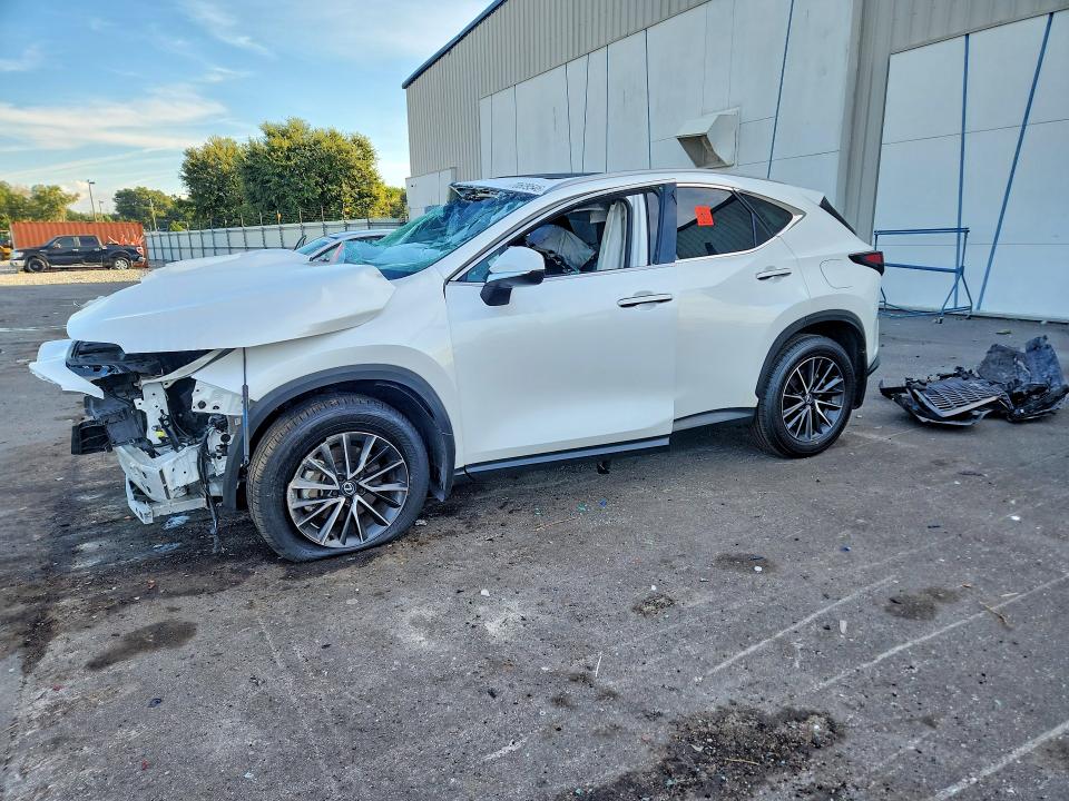 Продаж на аукціоні авто 2024 Lexus Nx, vin: 2T2GDCAZ9RC011322, номер лоту: 70609546