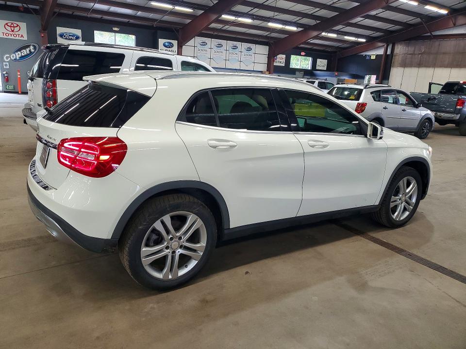 2015 Mercedes-benz Gla მანქანა იყიდება აუქციონზე, vin: WDCTG4GB3FJ093150, აუქციონის ნომერი: 71033536