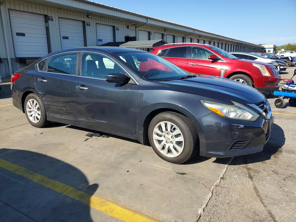 Aukcja sprzedaży 2017 Nissan Altima, vin: 1N4AL3APXHC284729, numer aukcji: 68427946