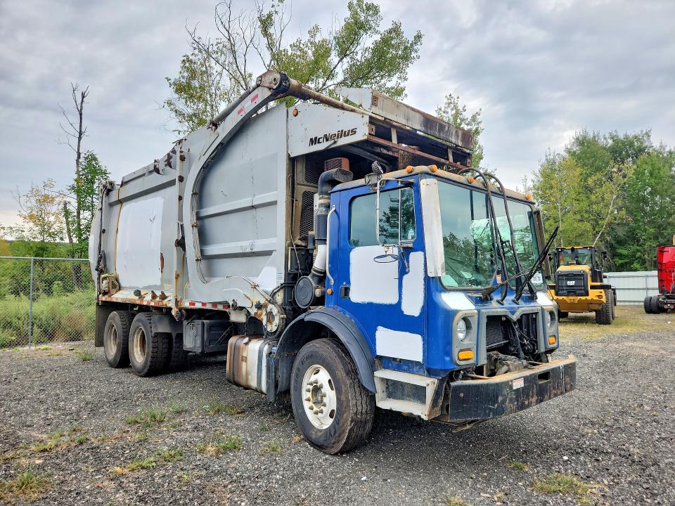 67898756 :رقم المزاد ، 1M2AV02CXGM014869 vin ، 2016 Mack Mru613 مزاد بيع