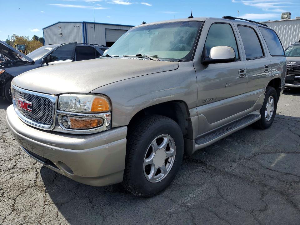 2003 Gmc Yukon მანქანა იყიდება აუქციონზე, vin: 1GKEK63U13J299390, აუქციონის ნომერი: 70374266