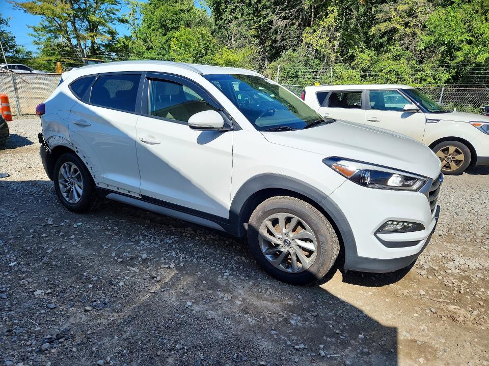 Продаж на аукціоні авто 2017 Hyundai Tucson, vin: KM8J3CA46HU524414, номер лоту: 68825266