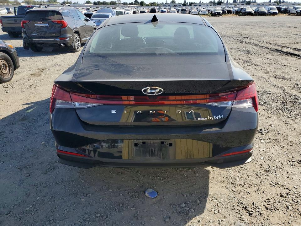 70118706 :رقم المزاد ، KMHLM4AJ9PU042777 vin ، 2023 Hyundai Elantra مزاد بيع