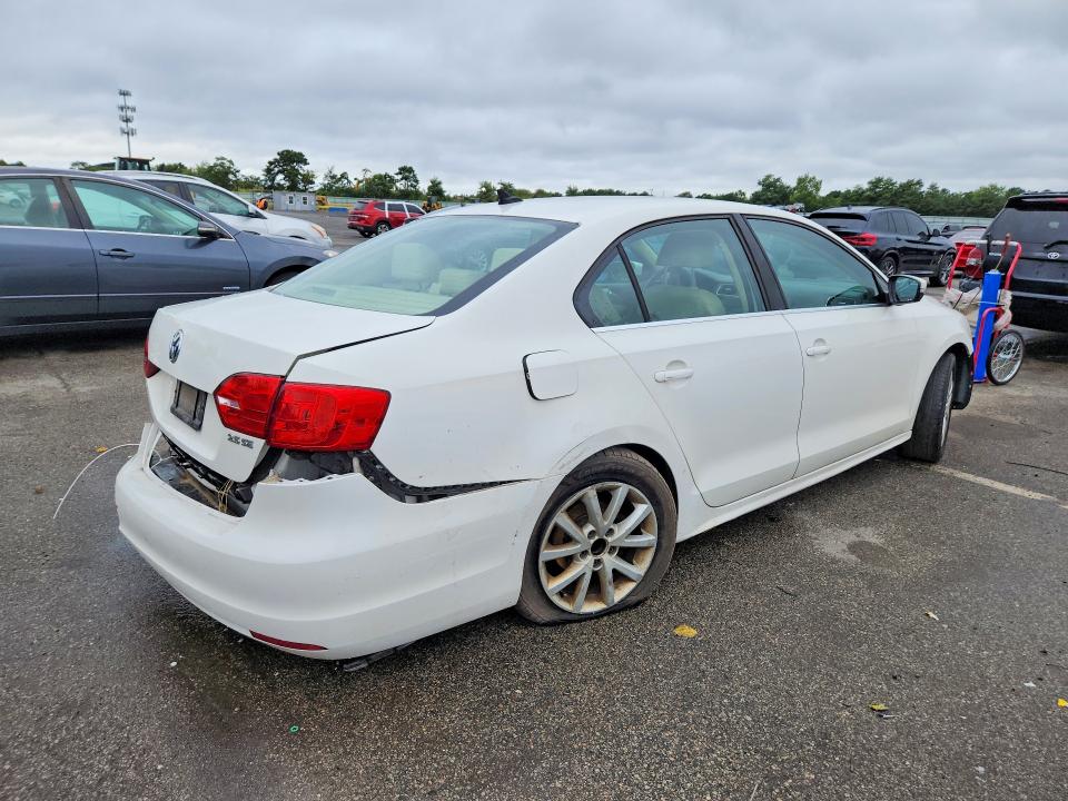 2013 Volkswagen Jetta მანქანა იყიდება აუქციონზე, vin: 3VWDP7AJ7DM277726, აუქციონის ნომერი: 69325926