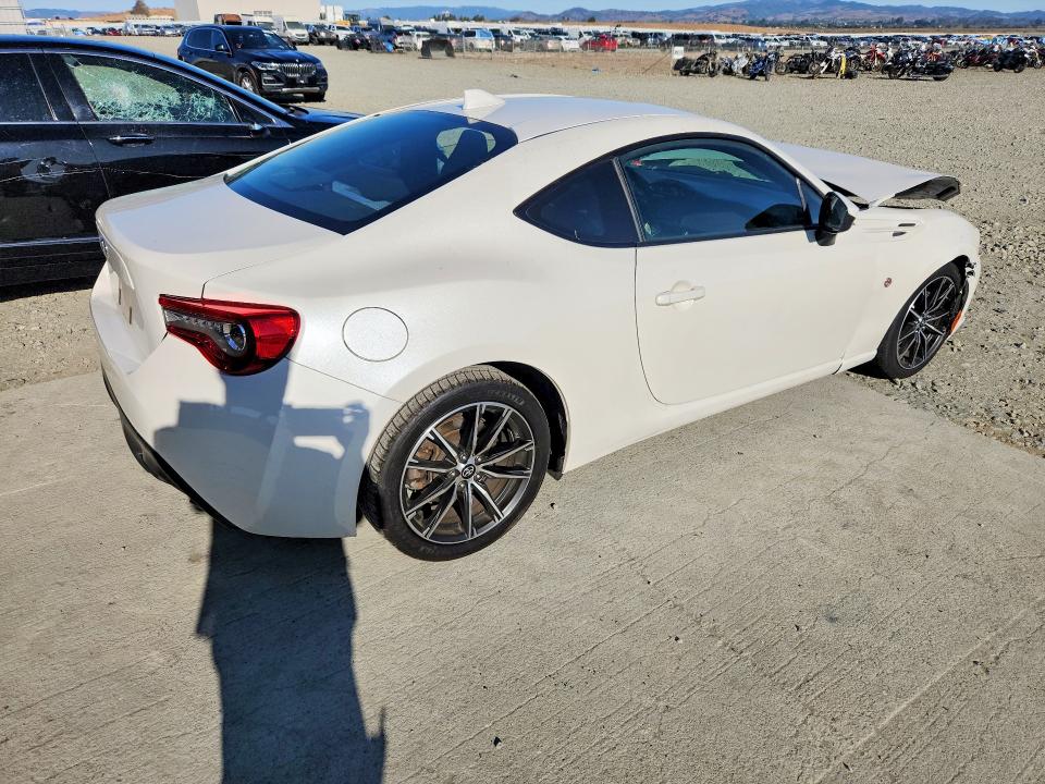 Продажа на аукционе авто 2017 Toyota 86, vin: JF1ZNAA14H8711354, номер лота: 68107126