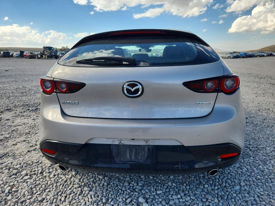 69199156 :رقم المزاد ، JM1BPALL8N1513207 vin ، 2022 Mazda 3 مزاد بيع