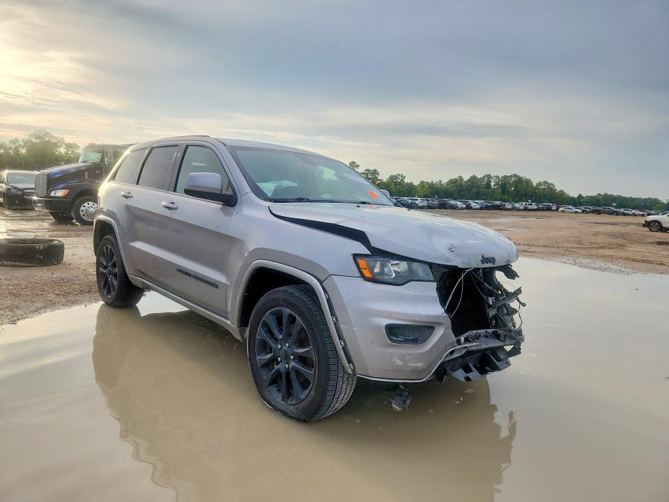 67542186 :رقم المزاد ، 1C4RJEAGXJC241884 vin ، 2018 Jeep Grand Cherokee مزاد بيع