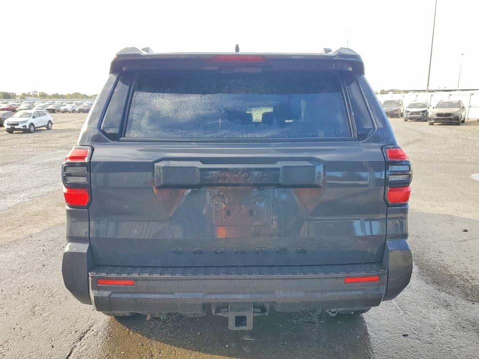 69029546 :رقم المزاد ، JTEVA5BR9S5036220 vin ، 2025 Toyota 4runner مزاد بيع