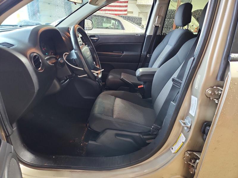 2010 Jeep Compass მანქანა იყიდება აუქციონზე, vin: 1J4NF4FBXAD511062, აუქციონის ნომერი: 70621086
