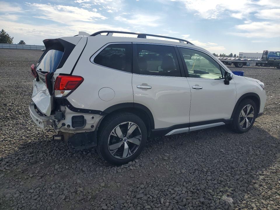 68795826 :رقم المزاد ، JF2SKAWC2KH415711 vin ، 2019 Subaru Forester مزاد بيع