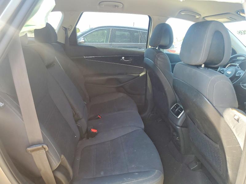 69780536 :رقم المزاد ، 5XYPG4A53GG110508 vin ، 2016 Kia Sorento مزاد بيع
