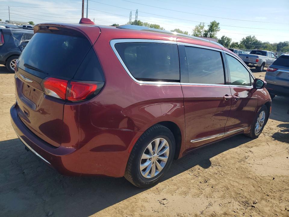 68340506 :رقم المزاد ، 2C4RC1BG1JR158076 vin ، 2018 Chrysler Pacifica مزاد بيع