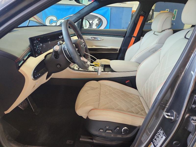 Продажа на аукционе авто 2026 Genesis Gv70, vin: KMUMEDTC6TU257352, номер лота: 67062076