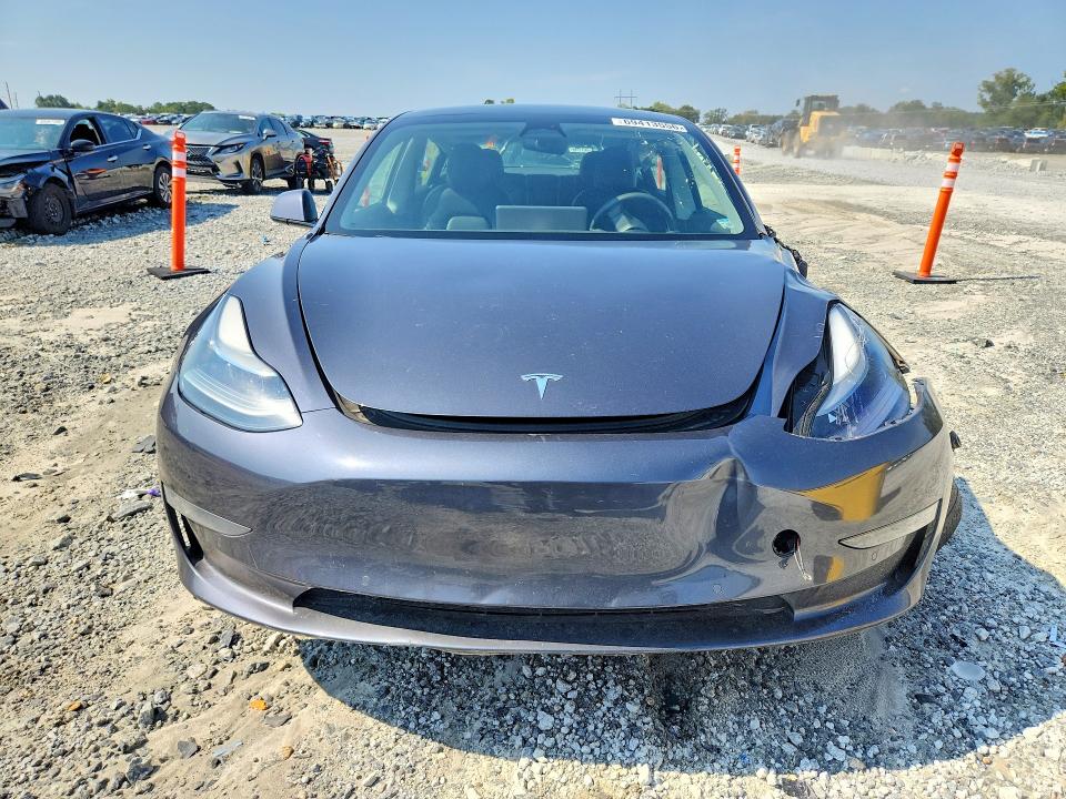 69413556 :رقم المزاد ، 5YJ3E1EB5MF044100 vin ، 2021 Tesla Model 3 مزاد بيع