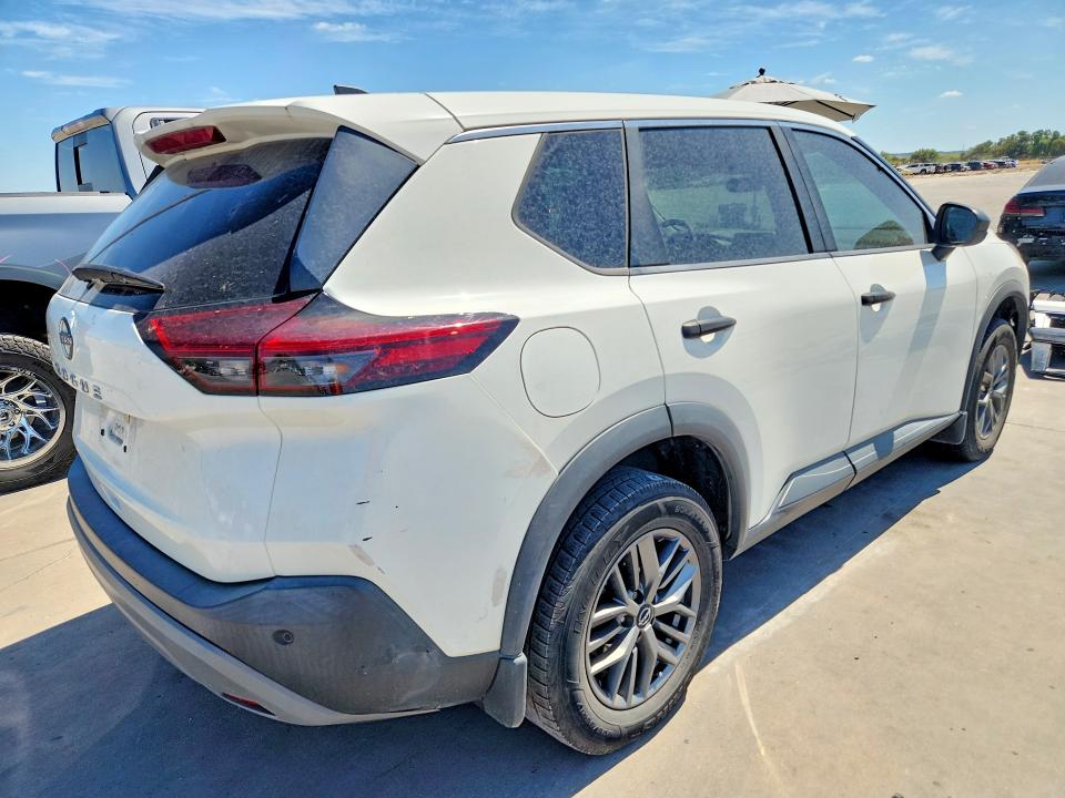 69520256 :رقم المزاد ، 5N1BT3AAXPC778190 vin ، 2023 Nissan Rogue مزاد بيع
