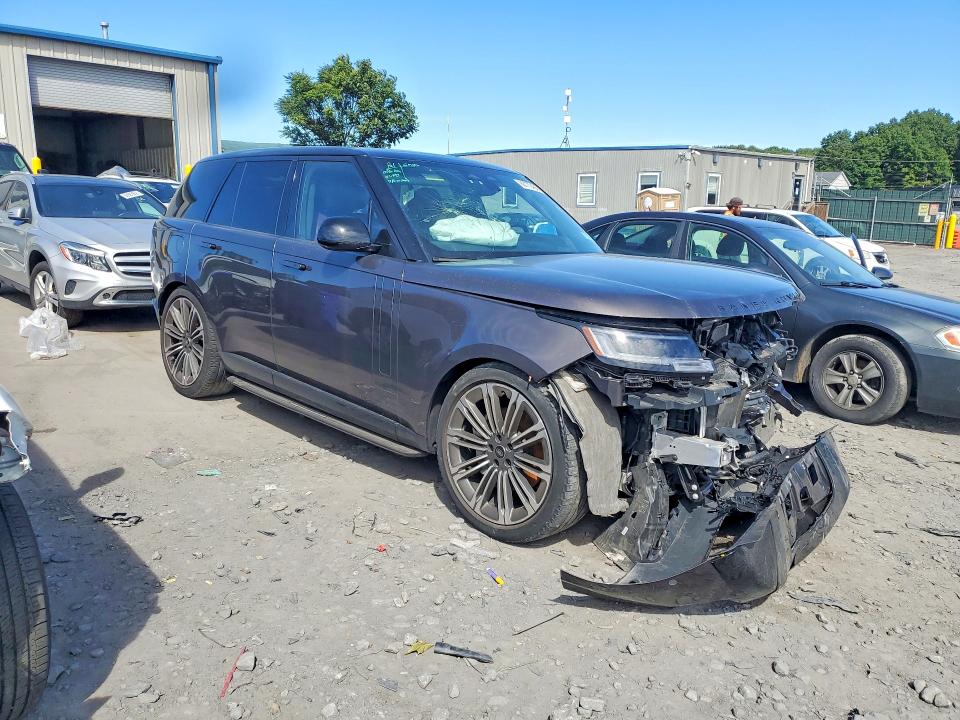 Продаж на аукціоні авто 2024 Land Rover Range Rover, vin: SALKP9FU4RA203427, номер лоту: 68770436