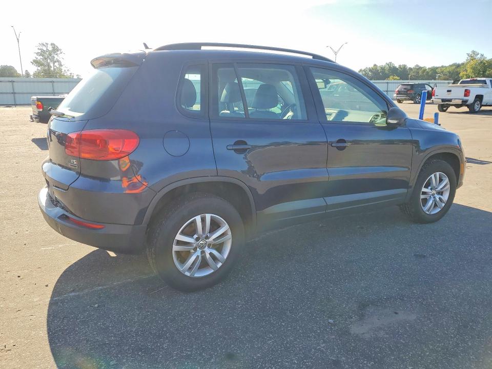 67813556 :رقم المزاد ، WVGBV7AX0GW601152 vin ، 2016 Volkswagen Tiguan مزاد بيع