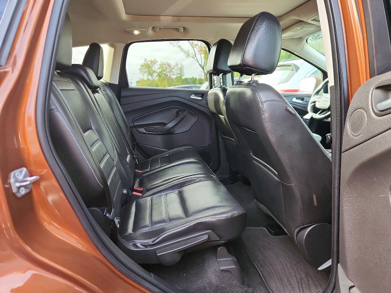 Продаж на аукціоні авто 2017 Ford Escape, vin: 1FMCU9J9XHUE25356, номер лоту: 70872596