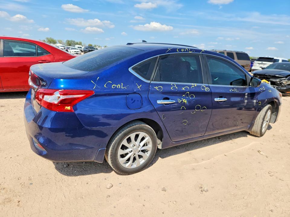 Продажа на аукционе авто 2018 Nissan Sentra, vin: 3N1AB7AP3JY342541, номер лота: 70901176